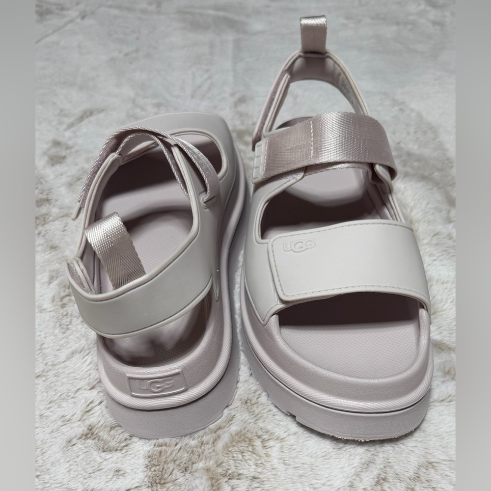 UGG Women’s GoldenGlow Sandals in Bay Fog 11 - Picture 13 of 15